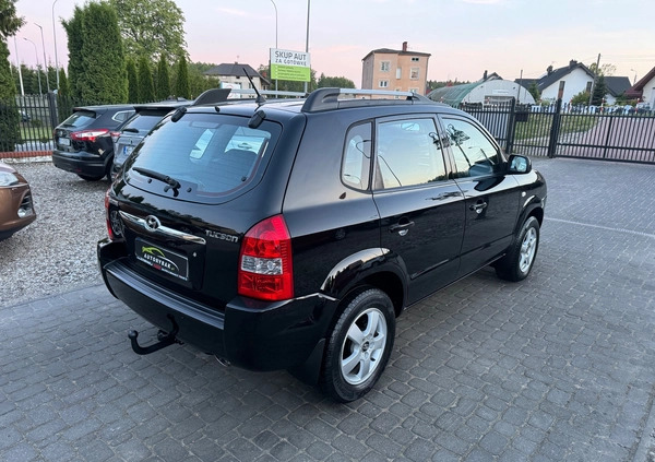 Hyundai Tucson cena 17900 przebieg: 241124, rok produkcji 2006 z Kędzierzyn-Koźle małe 742